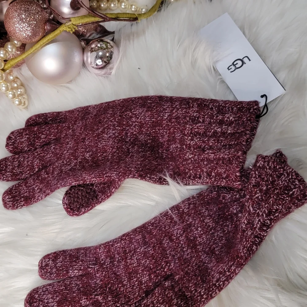Ugg Women Pippa Rib Knit Glove brand new